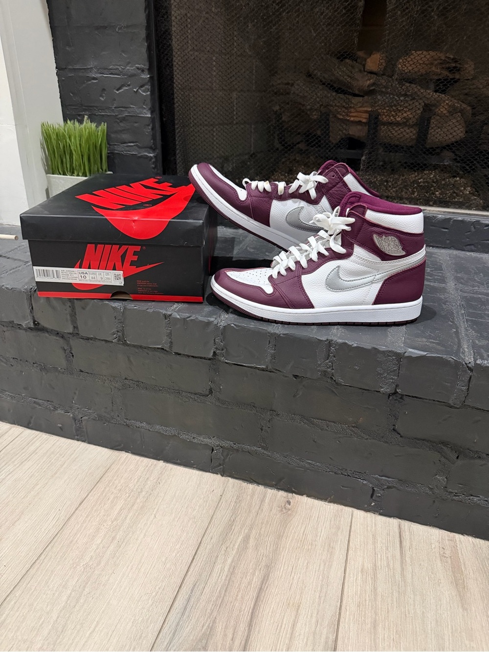 Nike Air Jordan 1 Box — Black & Red Branding